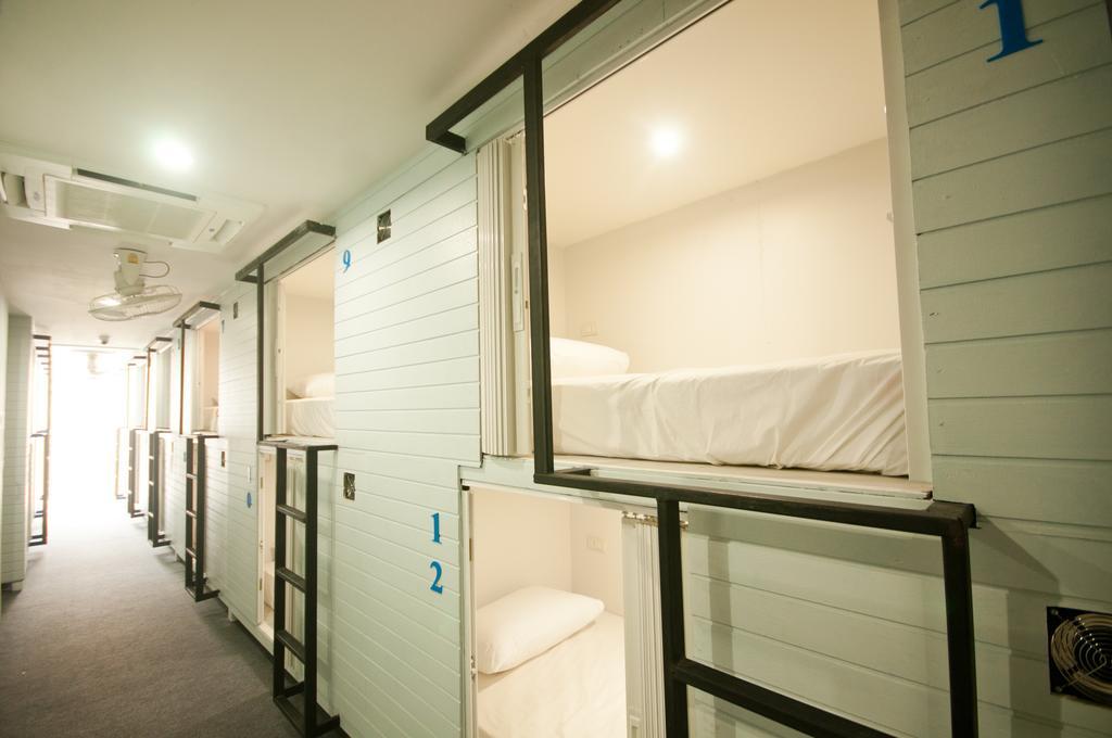 Hotel Capsule Suratthani Surat Thani Exterior foto